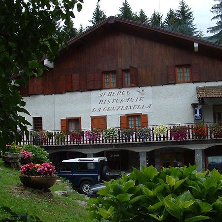 Albergo La Genzianella ベッラージョ エクステリア 写真